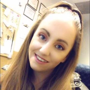 Meet your Posher, Brianna